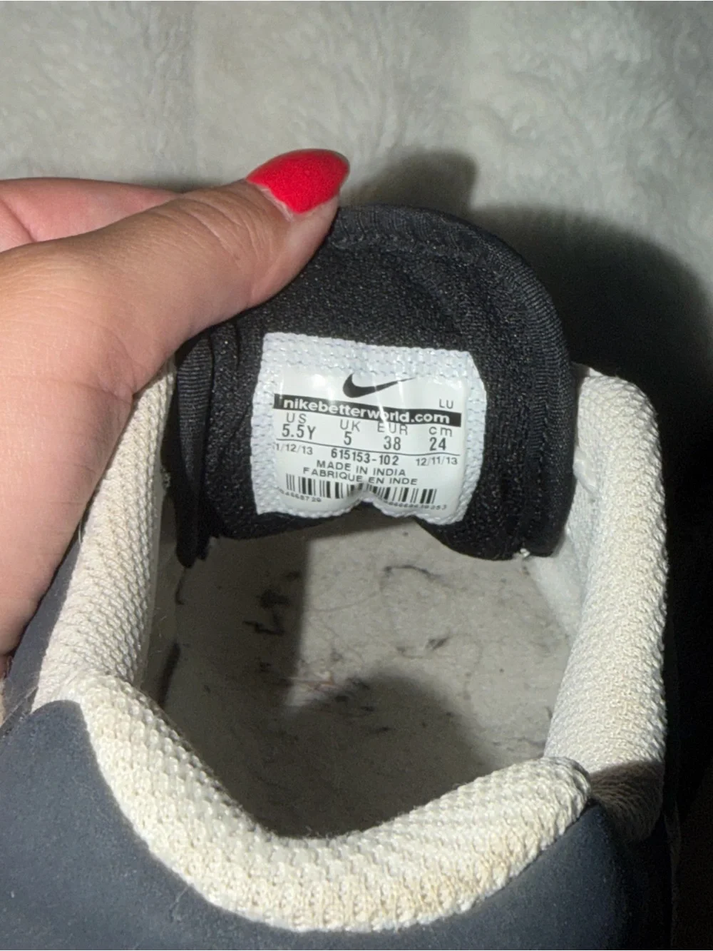Nike Kids Navy and White Low-Top Sneakers